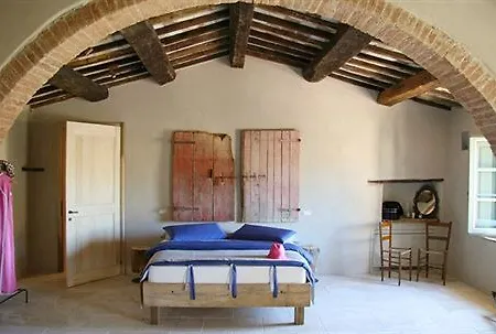 Country house Follonico 4-Suite B&B *