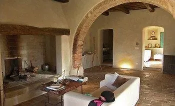 Country house Follonico 4-Suite B&B *