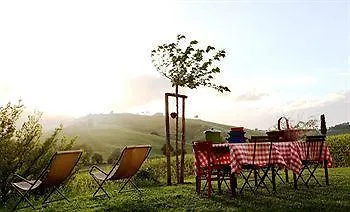 Follonico 4-Suite B&B