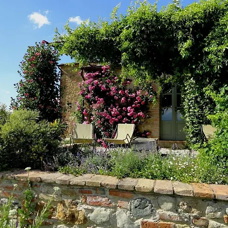 Follonico 4-Suite B&B Country house