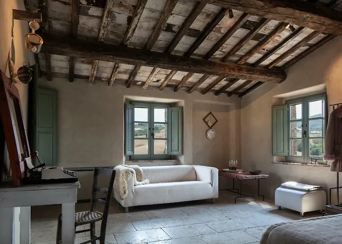 Follonico 4-Suite B&B Torrita di Siena
